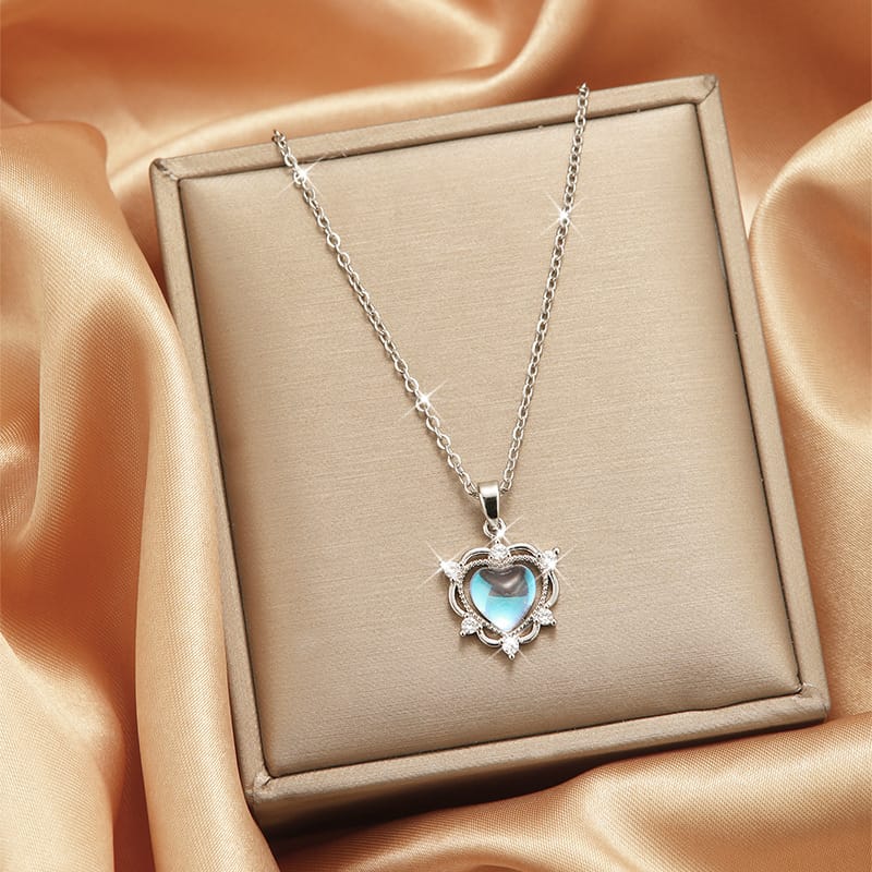 Crystal Heart Pandant